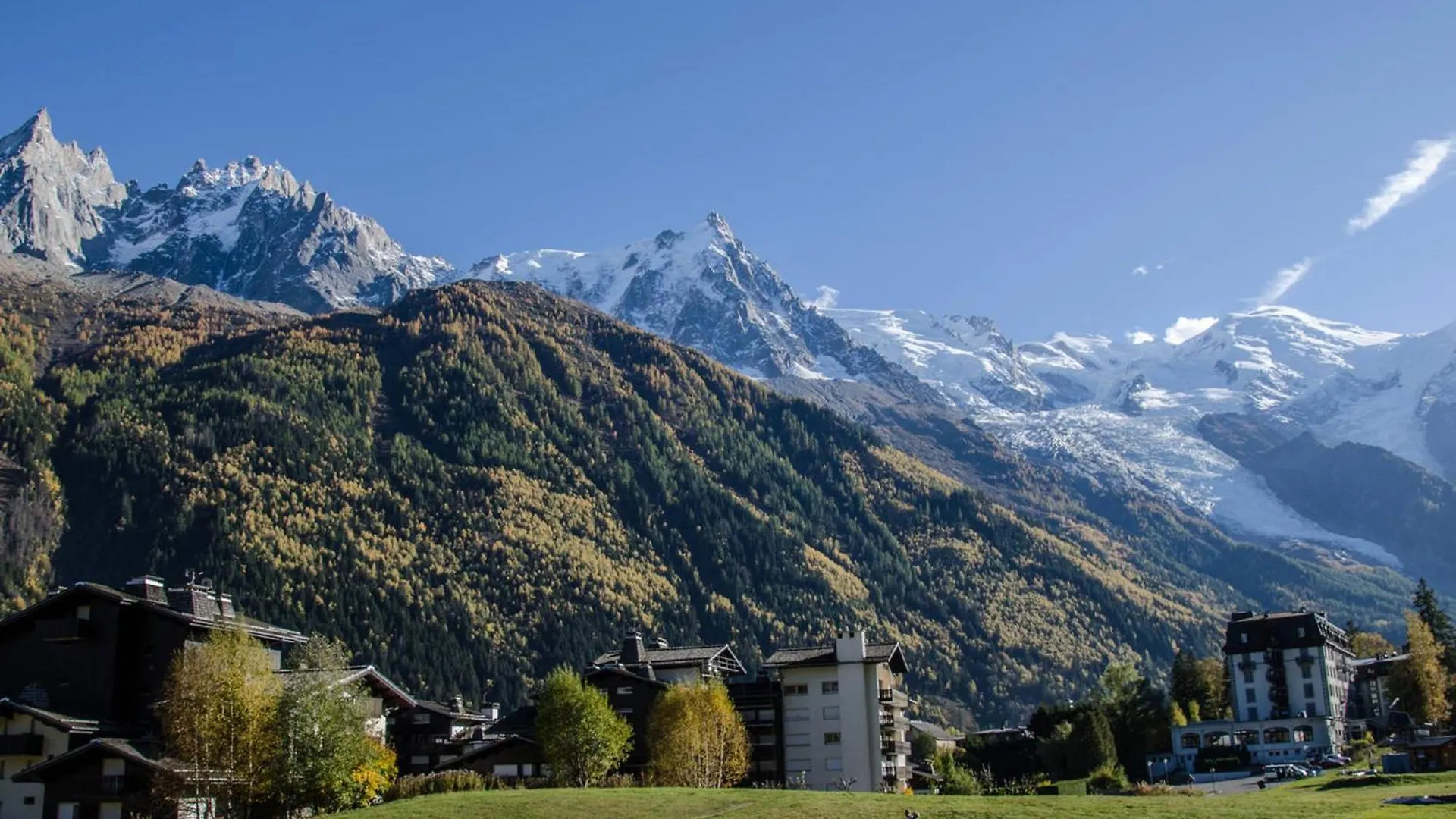 Apartment Grand Appartement Avec Terrasse Face Au Mont-Blanc, Parking Et Wifi - Fr-1-343-173 Chamonix